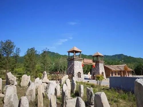 丹东向全国医护工作者发出邀请 22个景点免门票，致敬最美逆行者