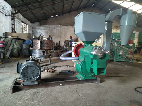 巴中市谷子碾米机价格解析 以临沂大华机械厂金沙谷产品为例